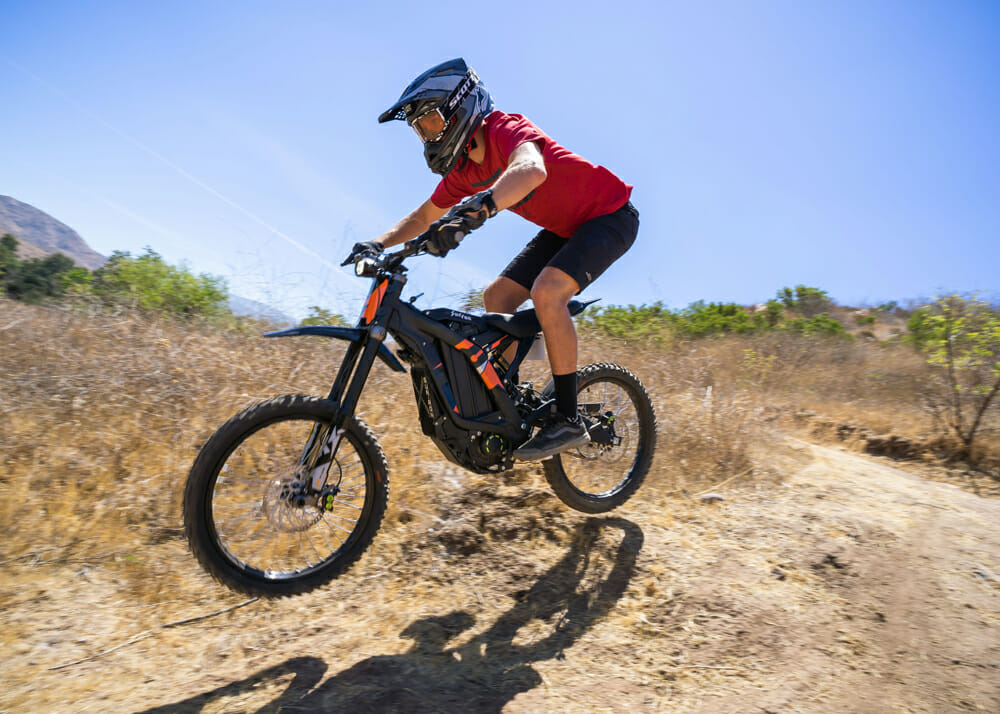 Sur-Ron-Light-Bee-X-Cycle-News-Review